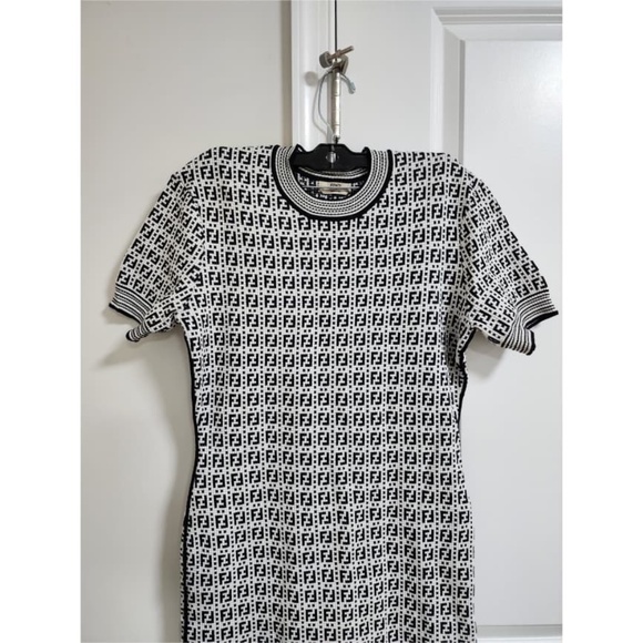 Authentic Fendi Zucca Jacquard Knit Bodycon Midi Dress Medium size White/Black - Picture 13 of 15